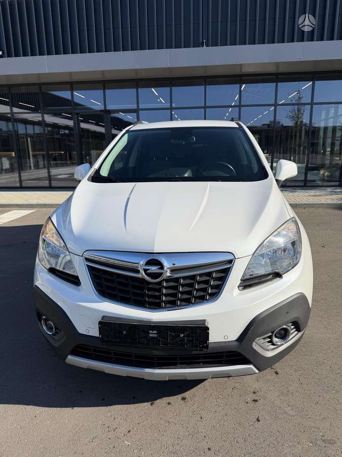 Opel Mokka 2013 — салон