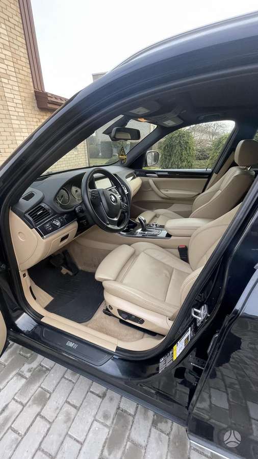 BMW X3 2012 — photo 10