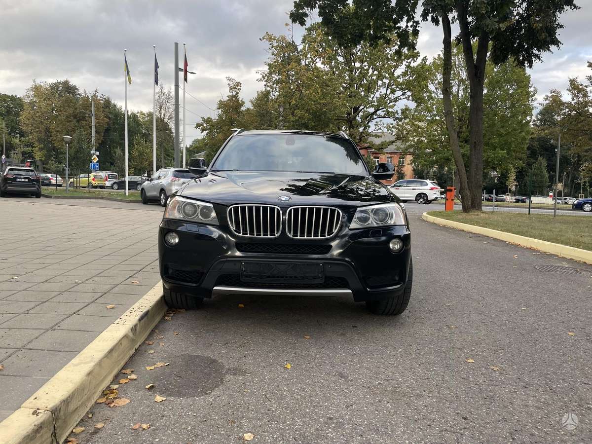 BMW X3 2012 — engine 2979 cm³, 306 HP (225kW)