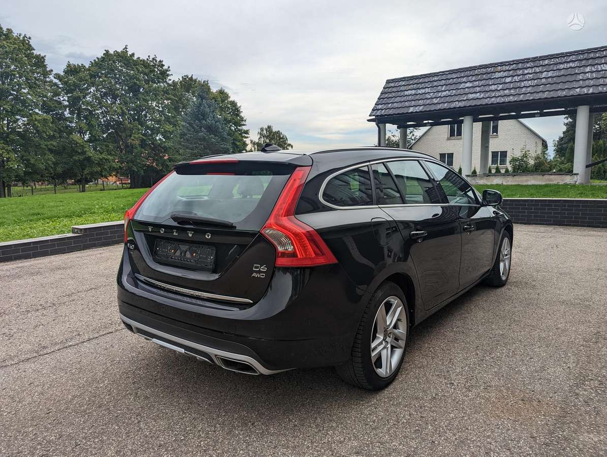 Volvo V60 2014 — photo 5