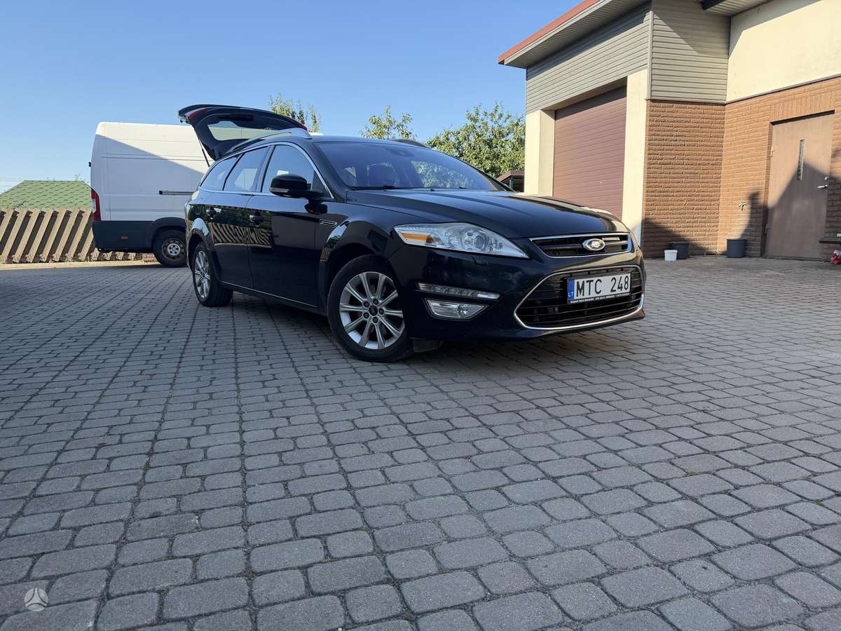 Ford Mondeo 2012 — photo 11