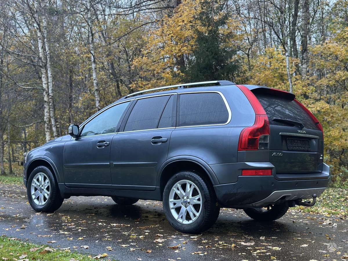 Volvo XC90 2007 — салон