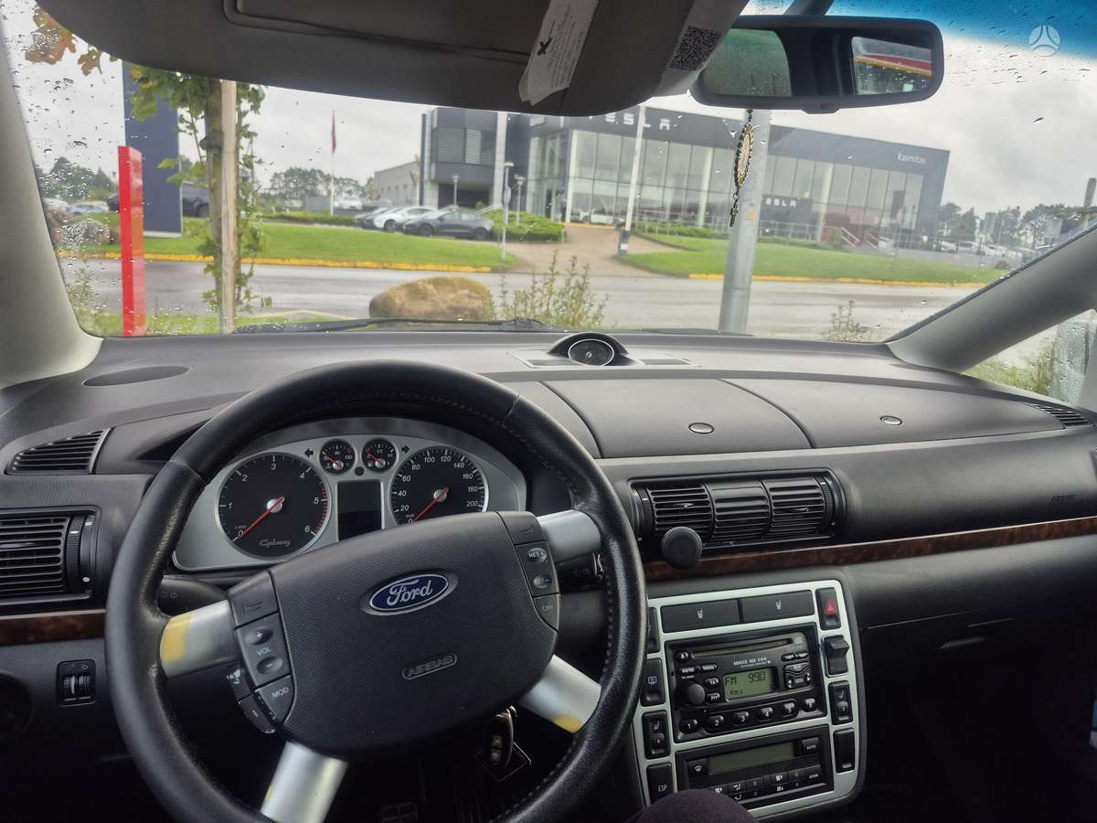 Ford Galaxy 2006 — photo 11