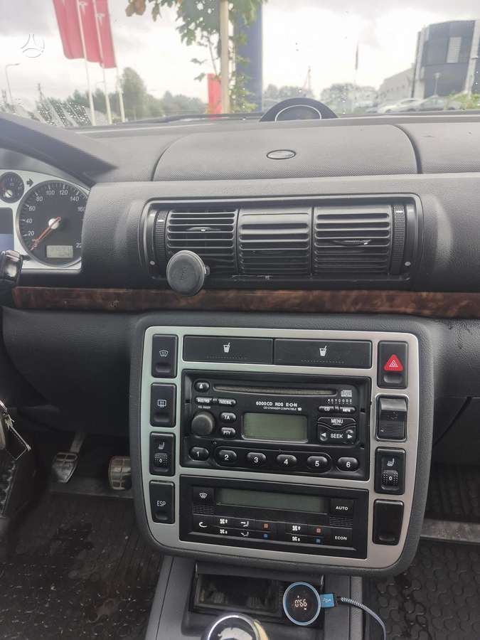 Ford Galaxy 2006 — photo 12