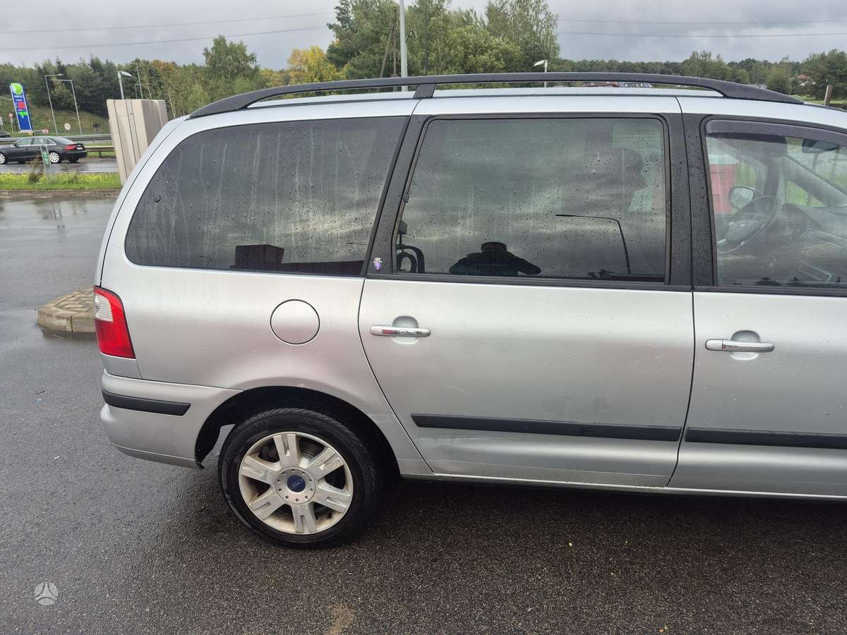 Ford Galaxy 2006 — photo 6