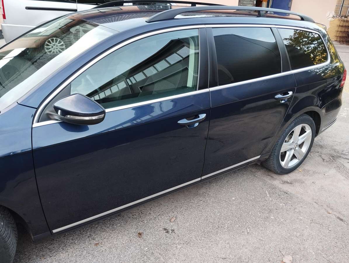 Volkswagen Passat 2013 — салон