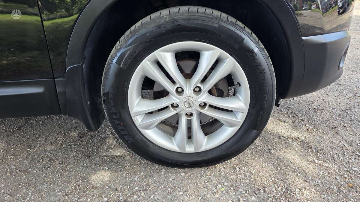 Nissan Qashqai 2011 — photo 12