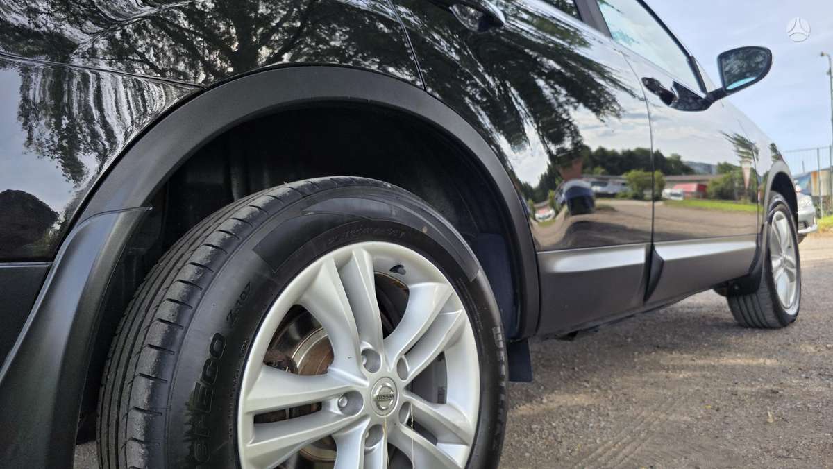 Nissan Qashqai 2011 — photo 16