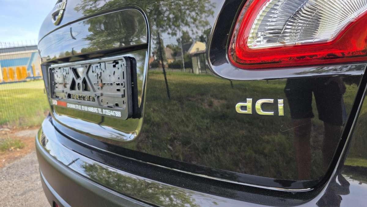 Nissan Qashqai 2011 — photo 18