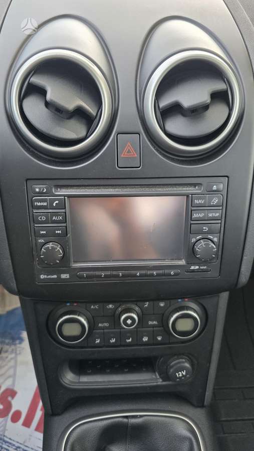 Nissan Qashqai 2011 — photo 20