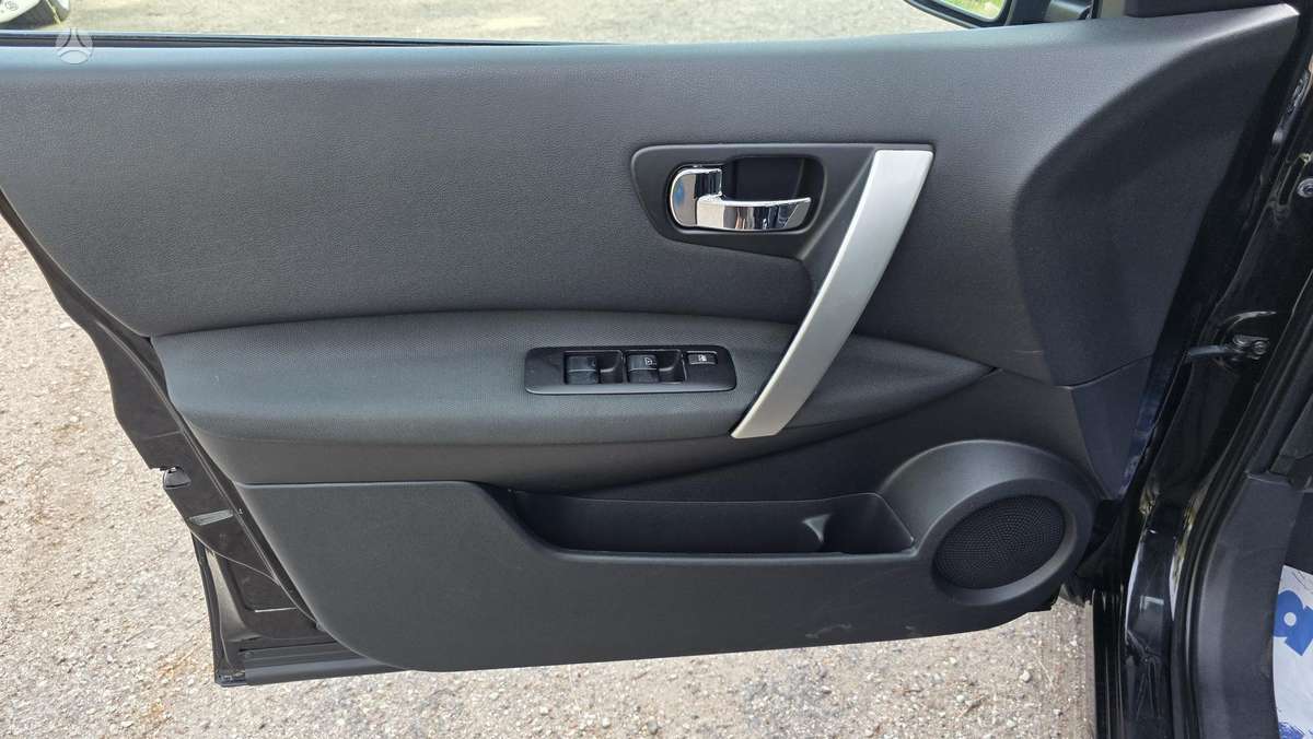 Nissan Qashqai 2011 — photo 28