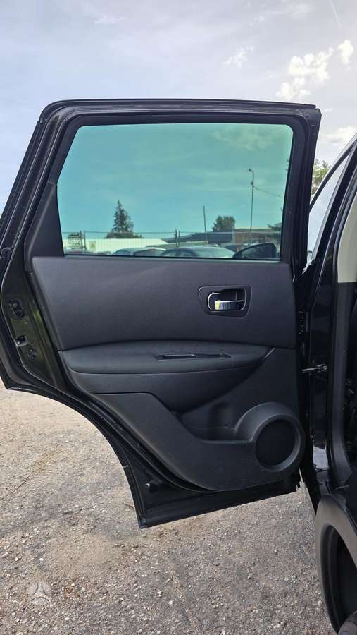 Nissan Qashqai 2011 — photo 30