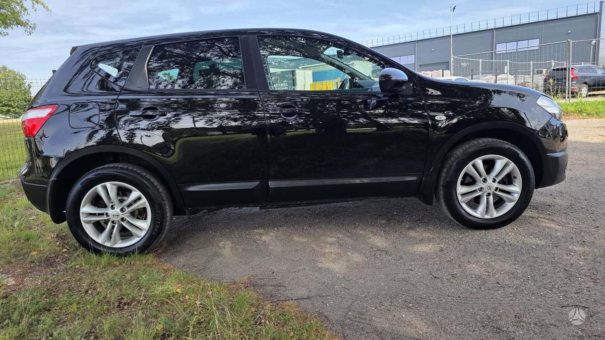 Nissan Qashqai 2011 — photo 6
