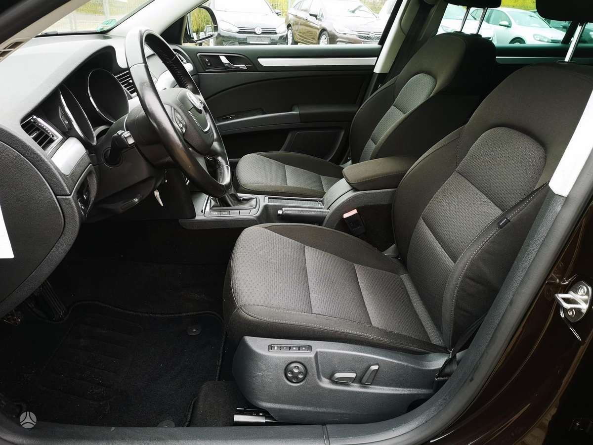 Skoda Superb 2013 — фото 13