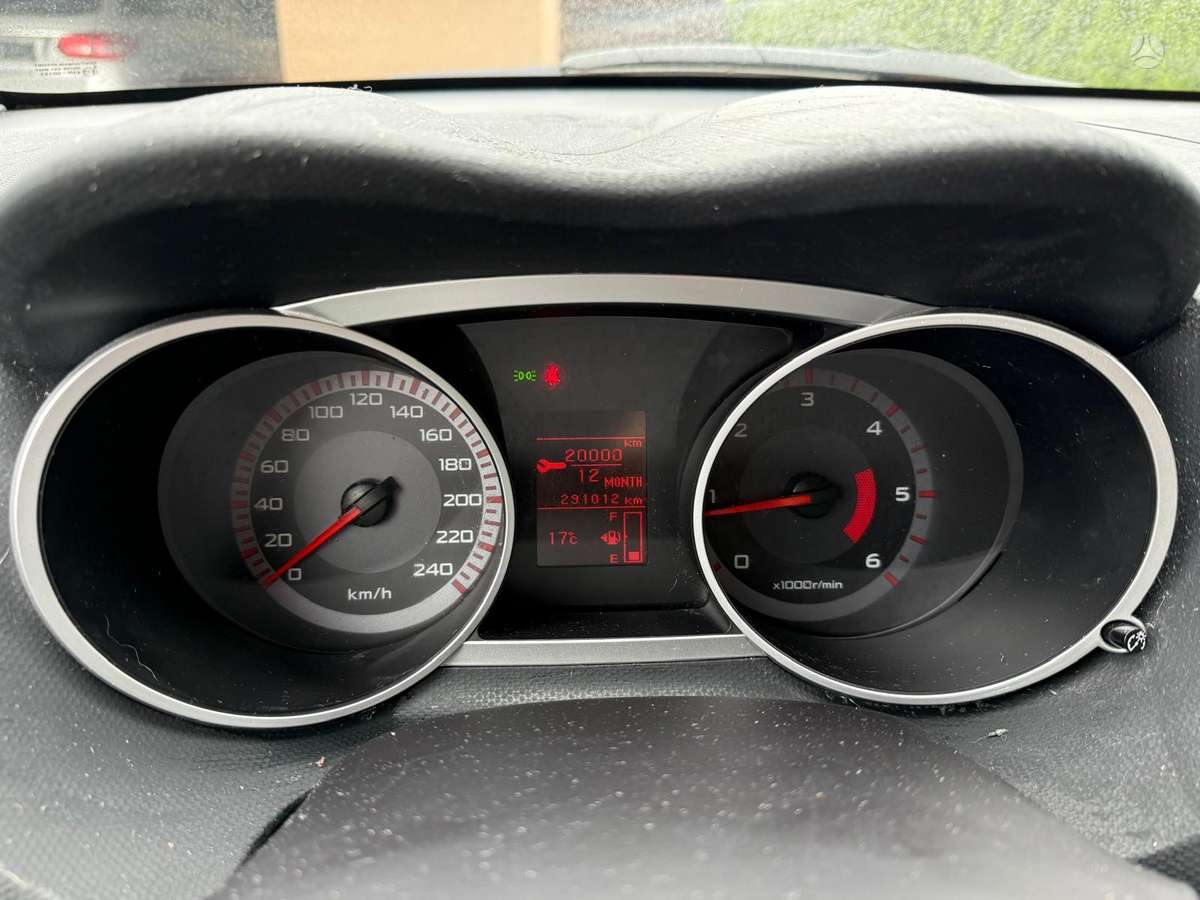 Citroen C-Crosser 2007 — photo 11