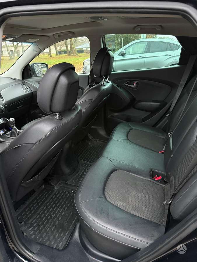 Hyundai ix35 2014 — engine 1685 cm³, 116 HP (85kW)