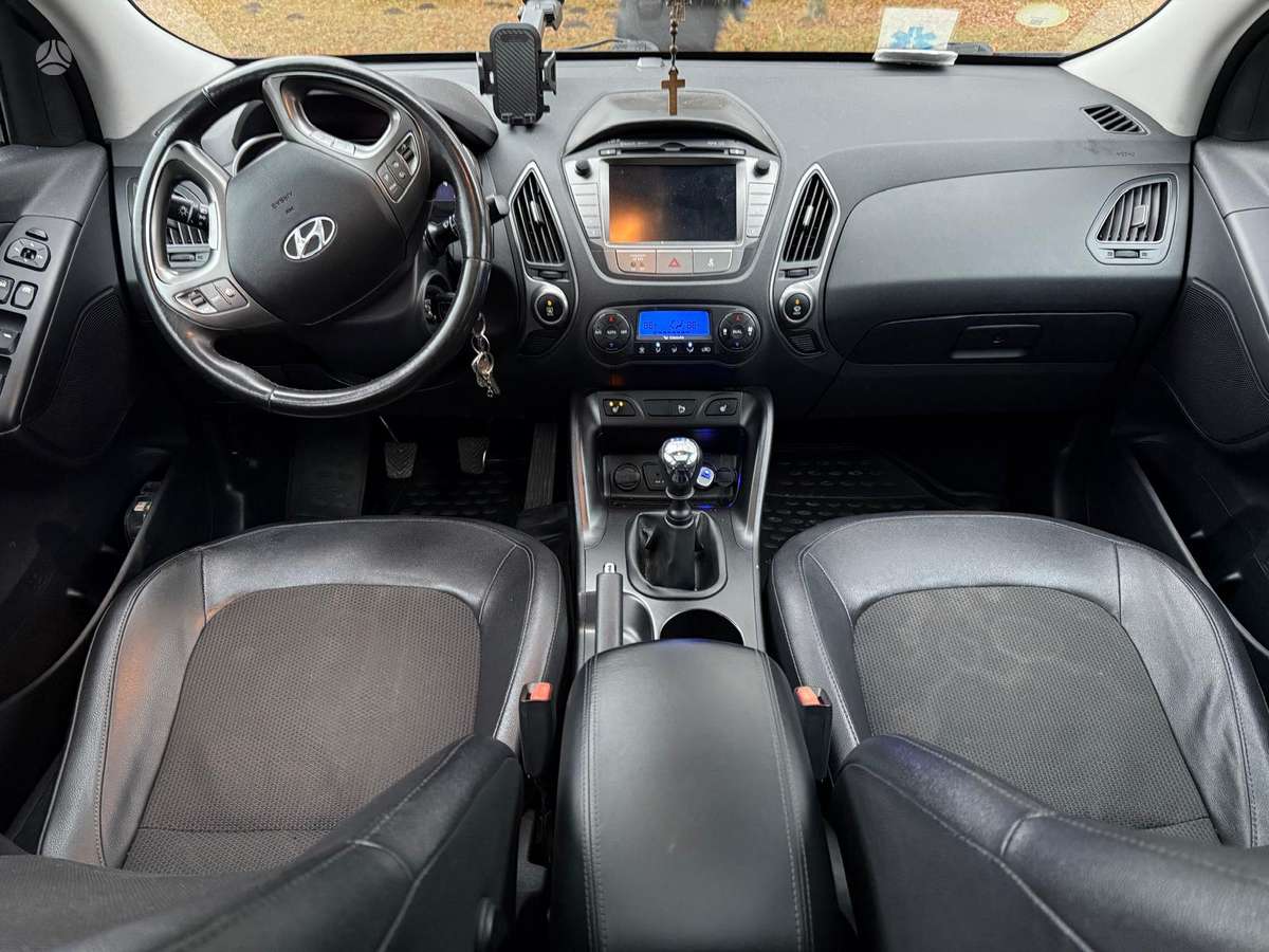 Hyundai ix35 2014 — photo 9