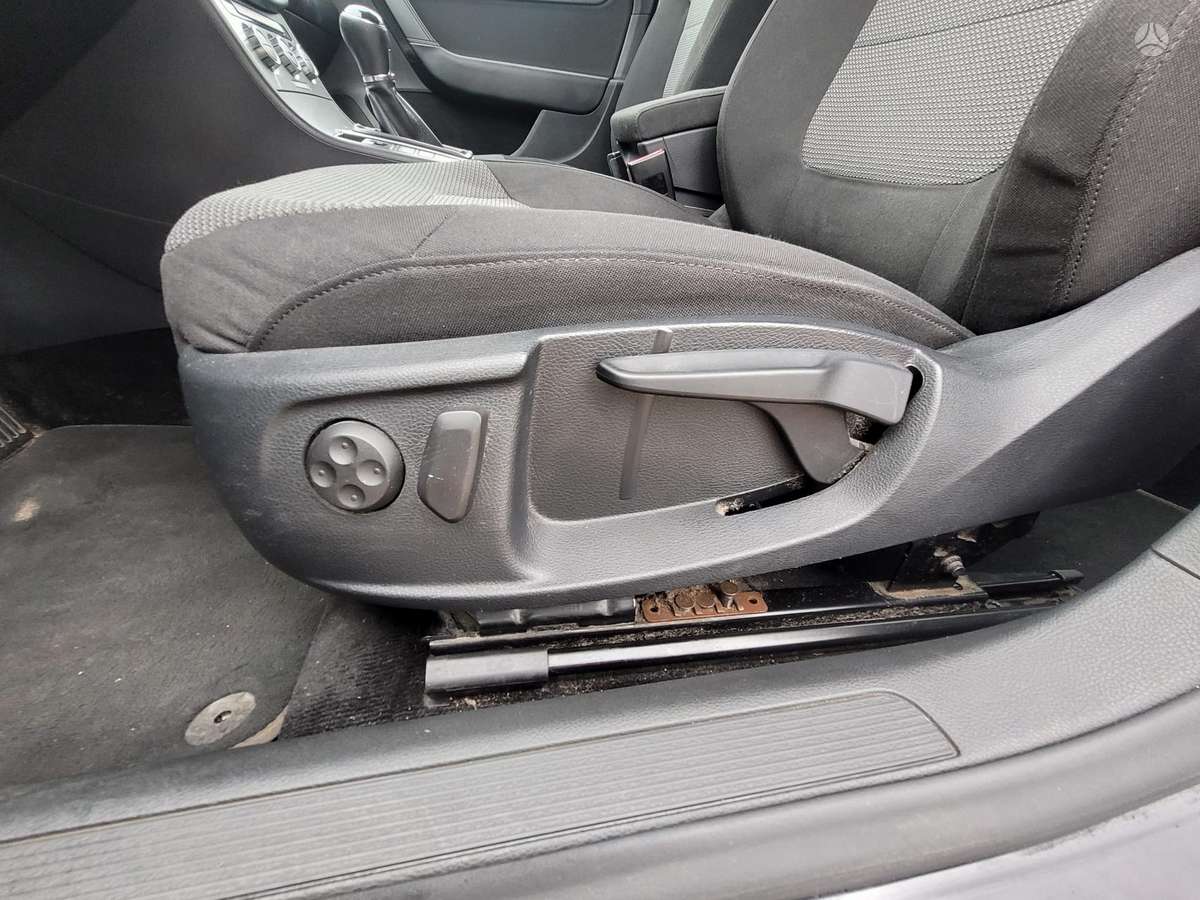 Volkswagen Passat 2014 — photo 13