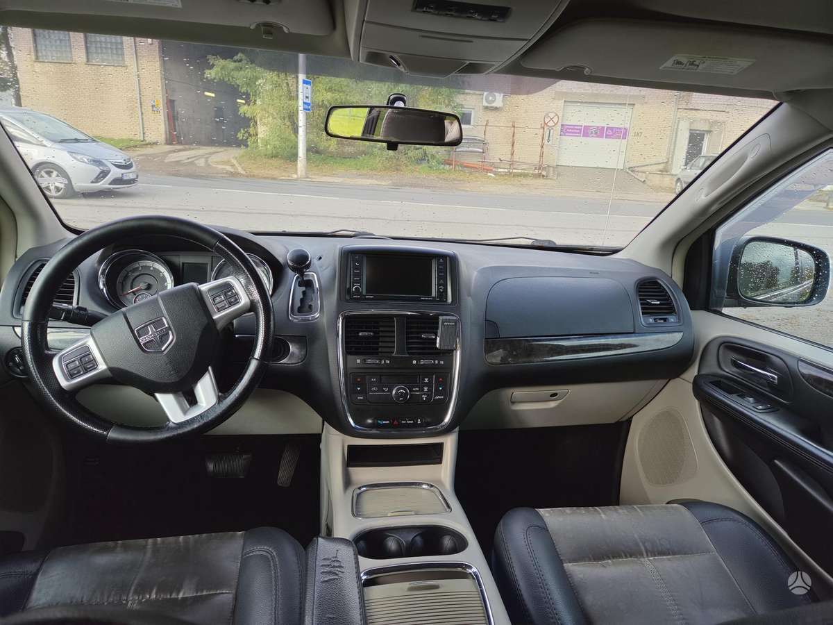 Dodge Grand 2011 — photo 7
