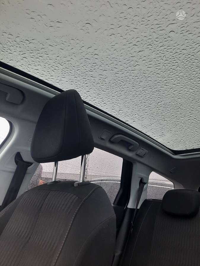 Peugeot 308 2014 — photo 10