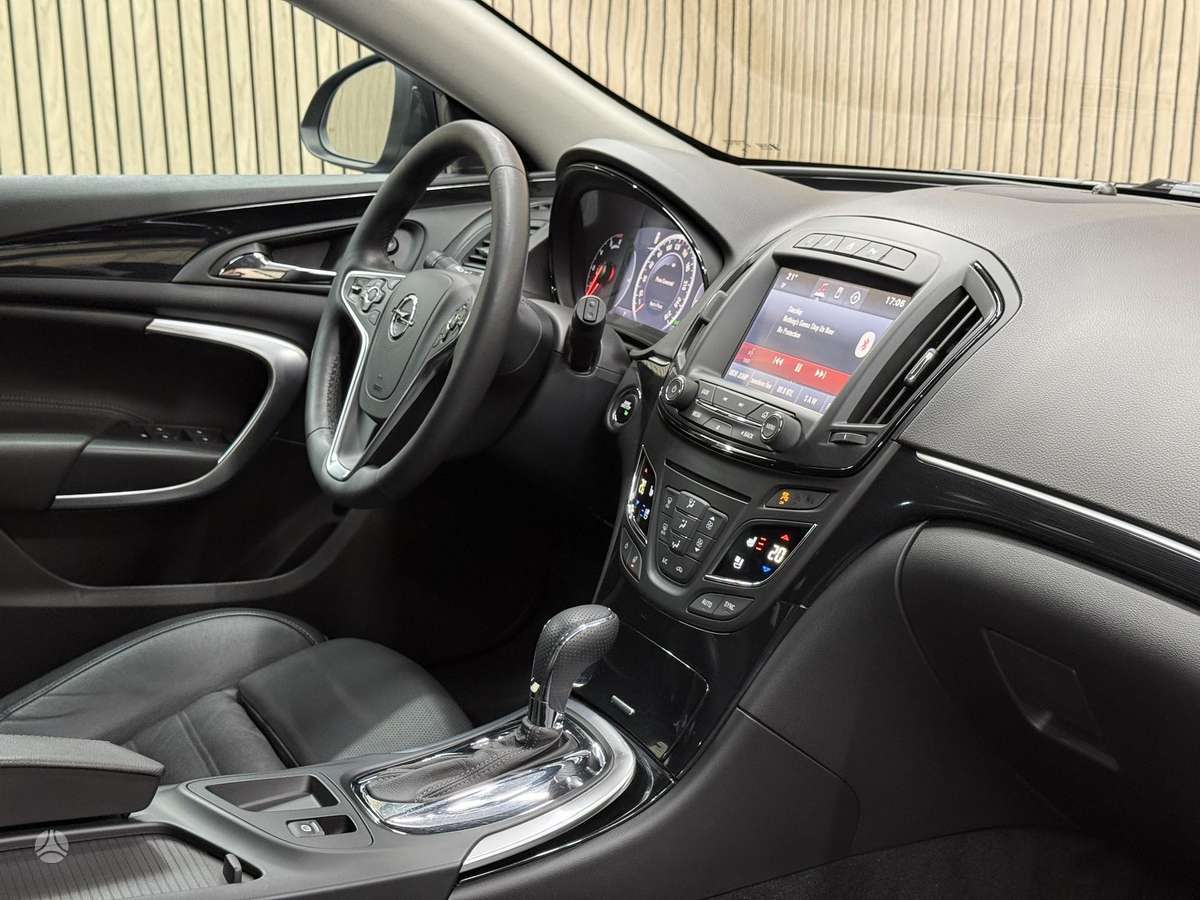 Opel Insignia 2015 — фото 22