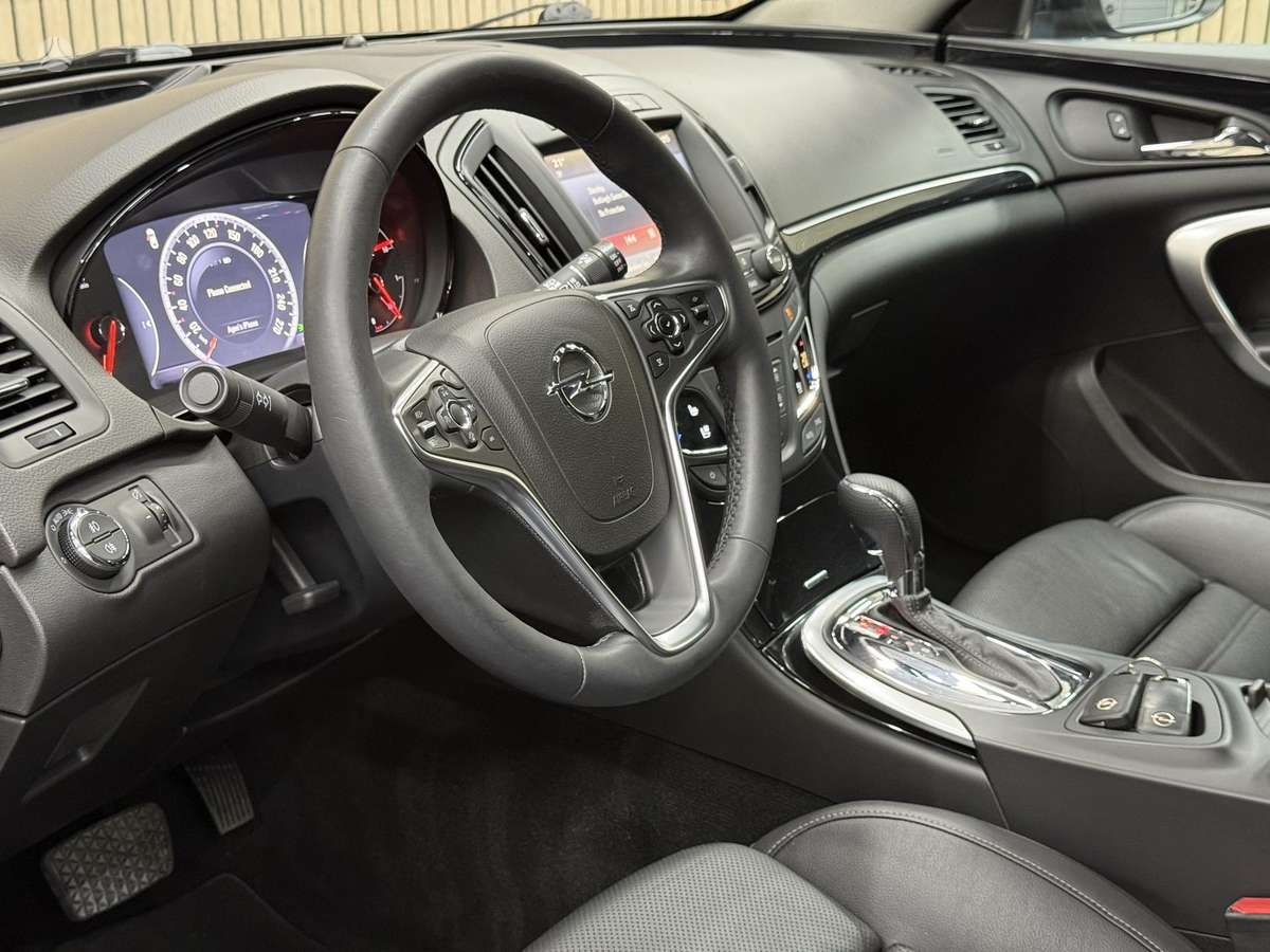Opel Insignia 2015 — фото 24