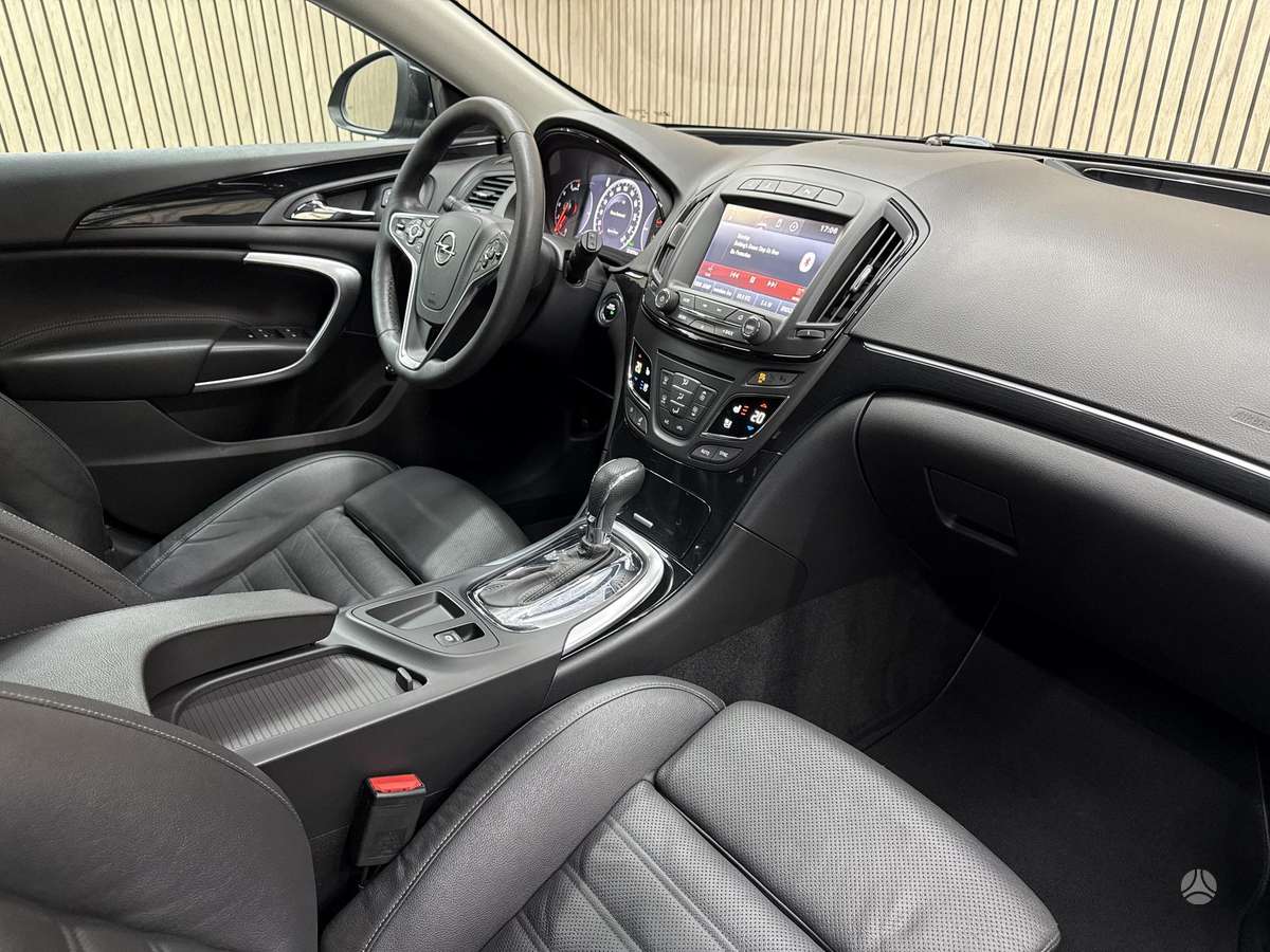 Opel Insignia 2015 — фото 33