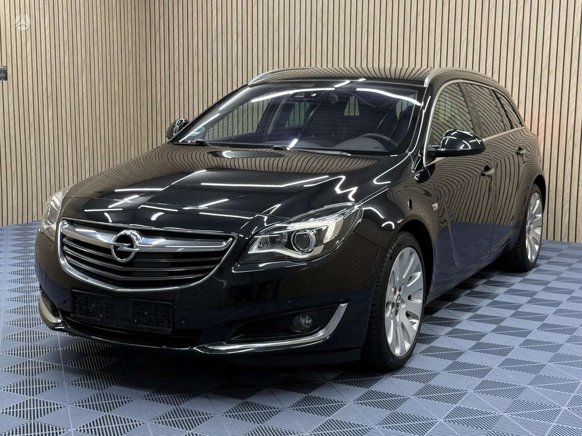 Opel Insignia 2015 — двигун 1956 cm³, 194 HP (143kW)