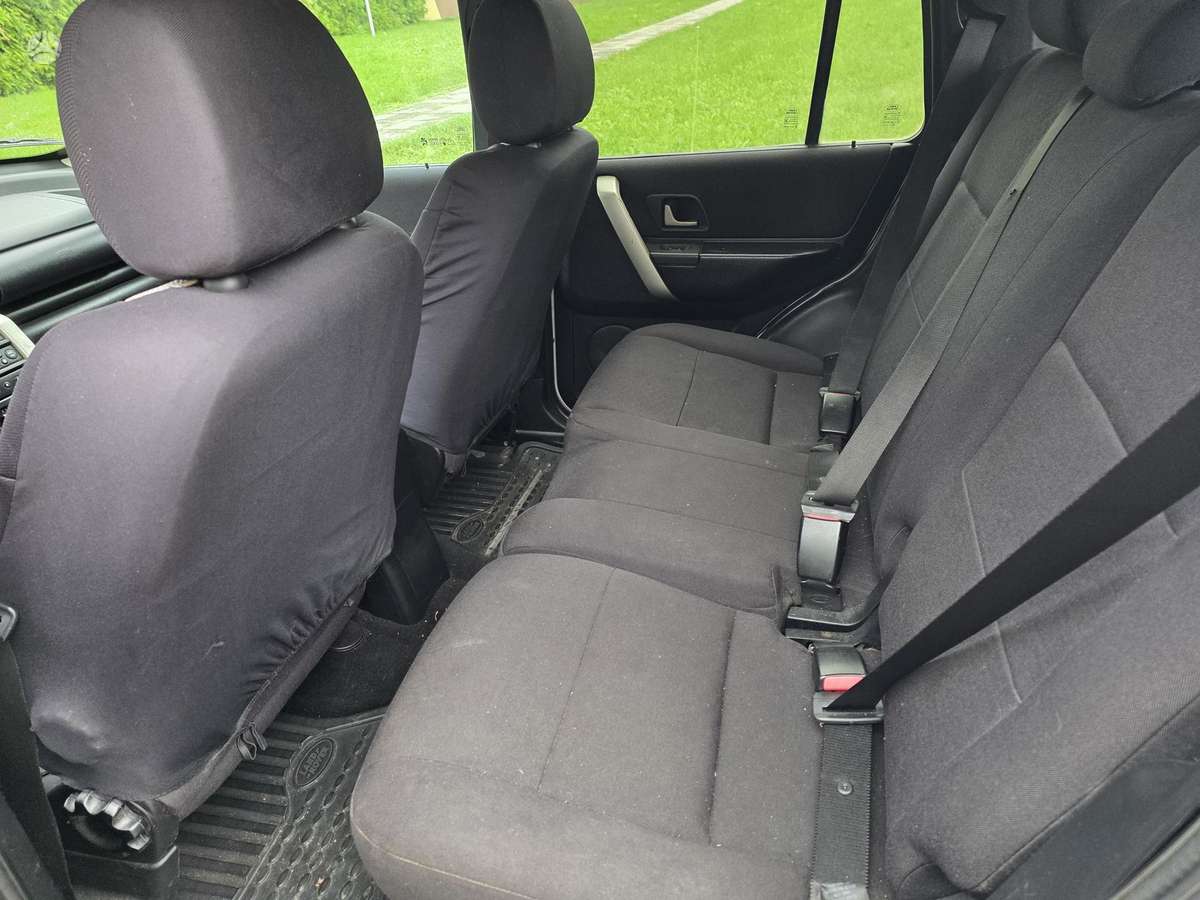 Land Rover 2005 — photo 9