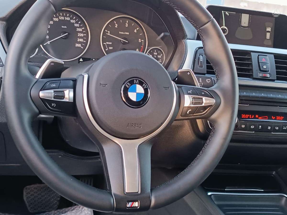 BMW 320 2012 — photo 10