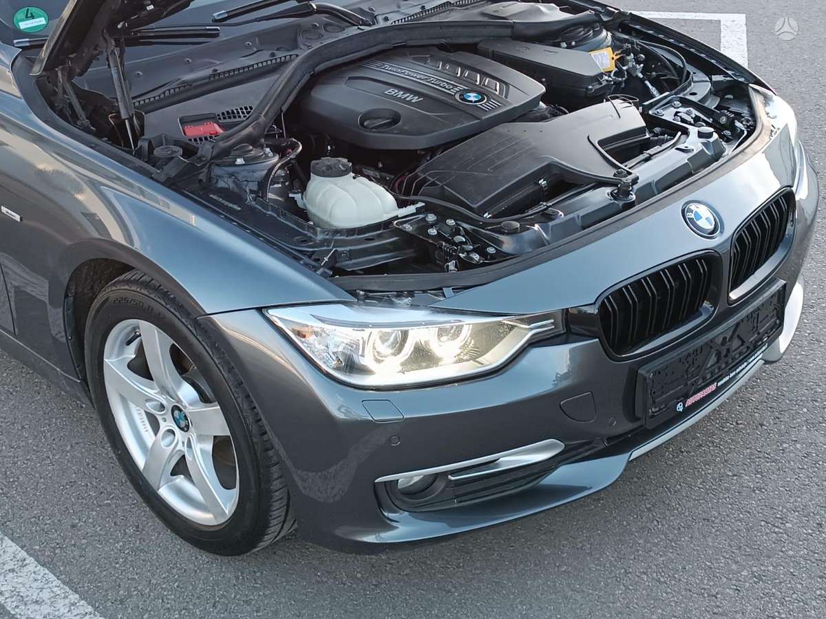 BMW 320 2012 — photo 8