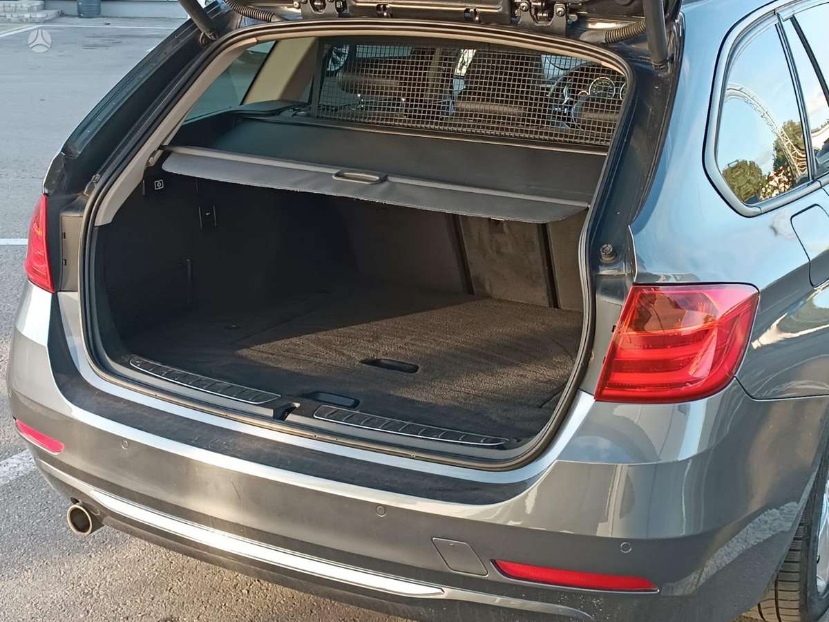 BMW 320 2012 — photo 9