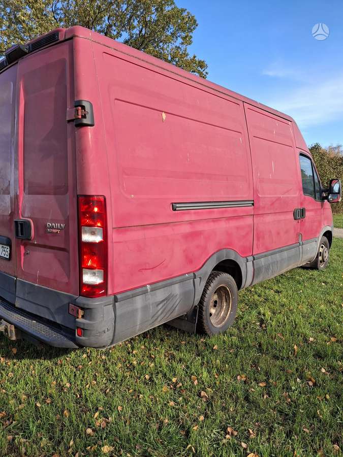 Iveco Daily 2008 — interior