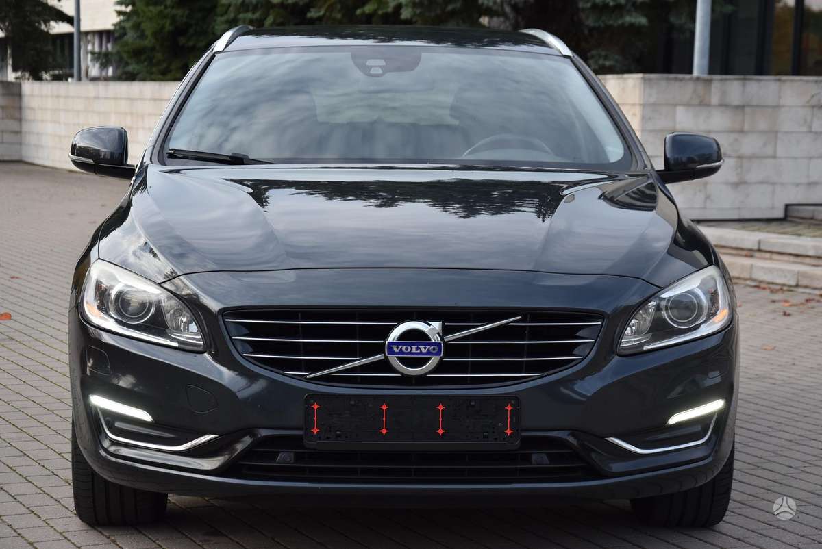Volvo V60 2014 — двигун 2400 cm³, 280 HP (206kW)