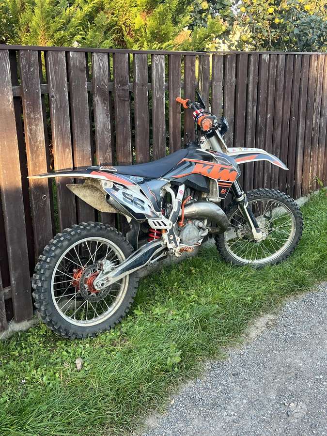 KTM SX 2015 — вигляд ззаду