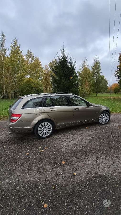 Mercedes-Benz C320 2008 — photo 7