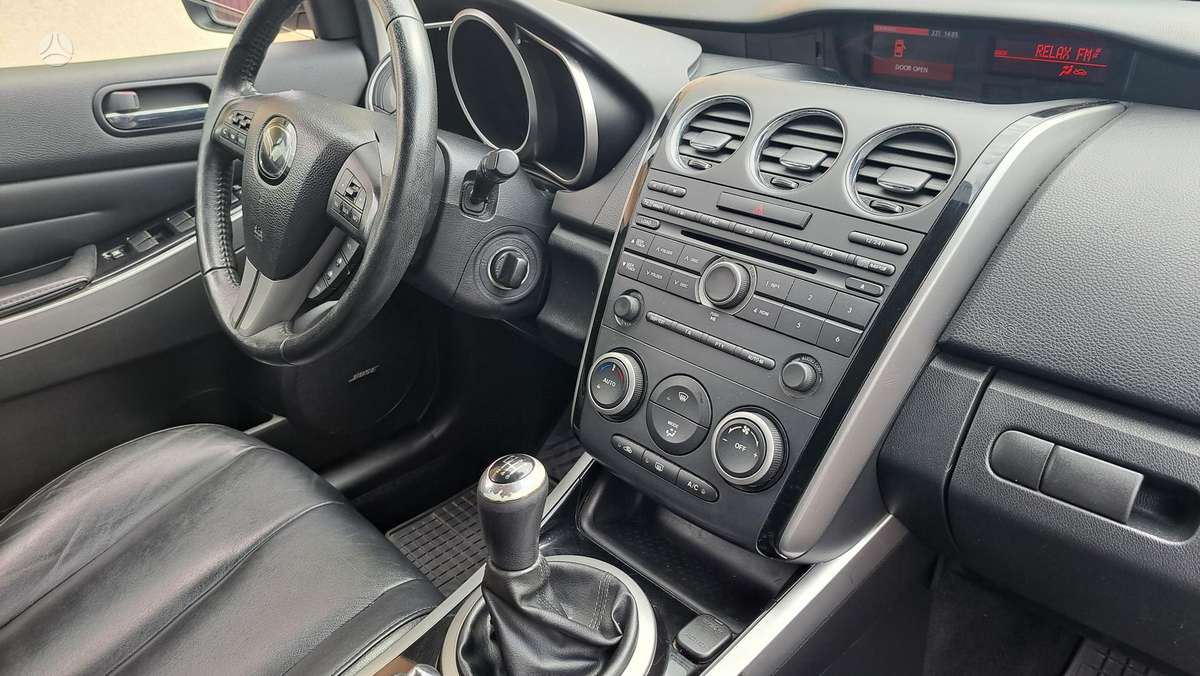 Mazda CX-7 2011 — photo 12