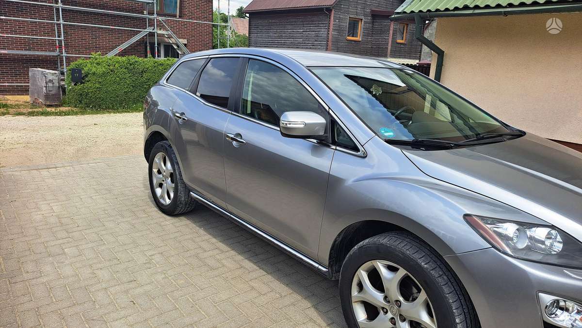 Mazda CX-7 2011 — engine 2184 cm³, 173 HP (127kW)
