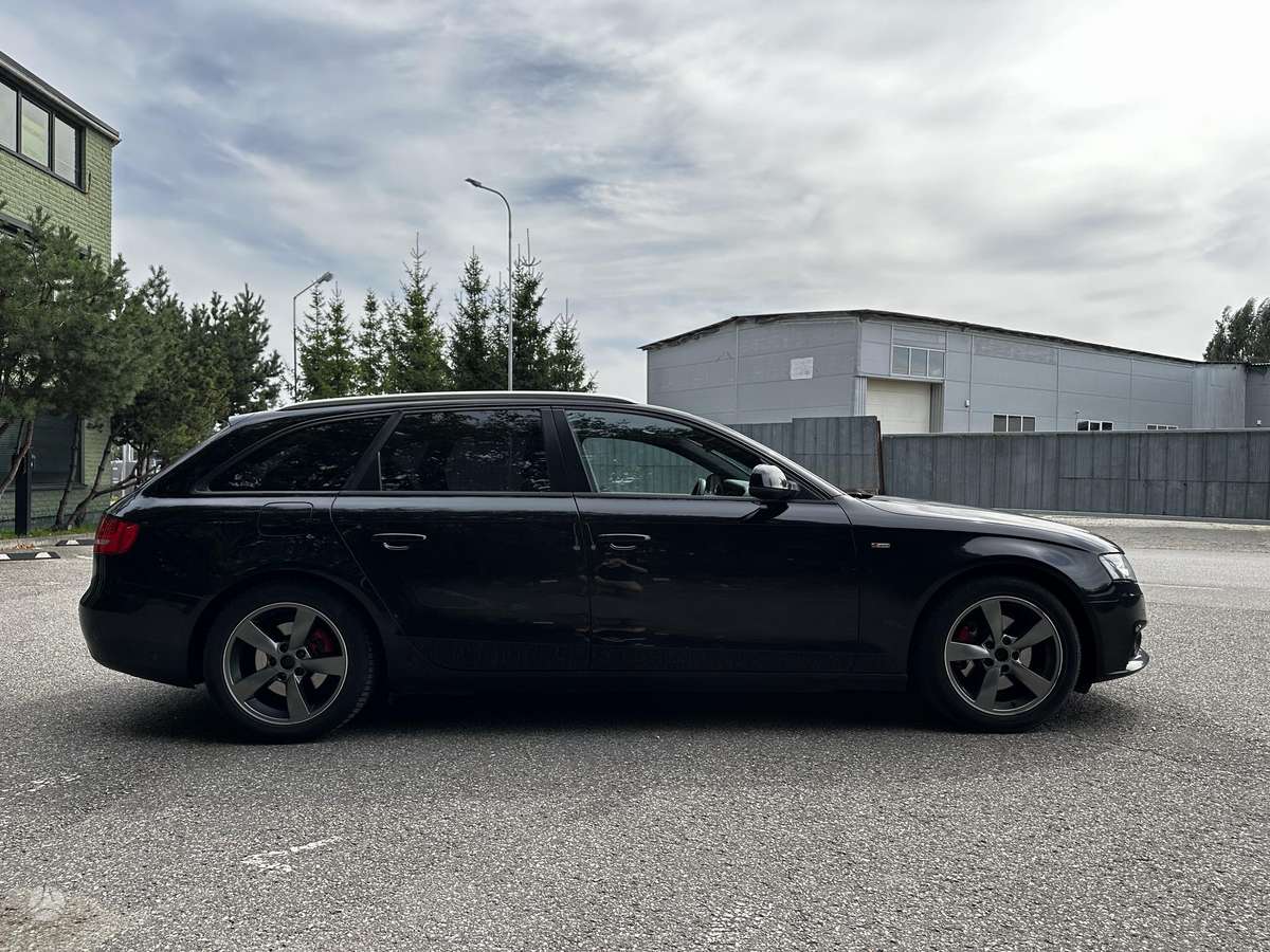 Audi A4 2011 — engine 1968 cm³, 143 HP (105kW)