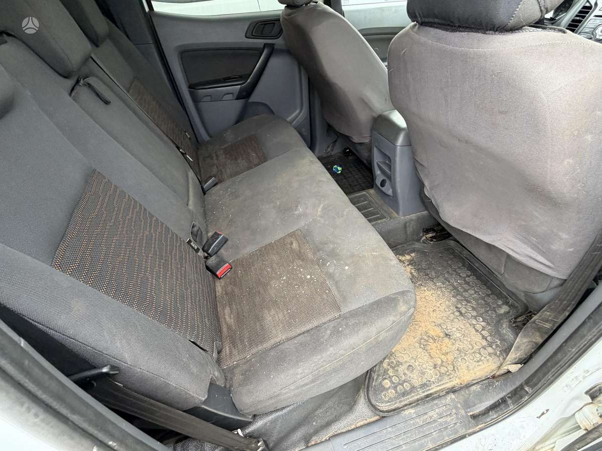 Ford Ranger 2015 — photo 11