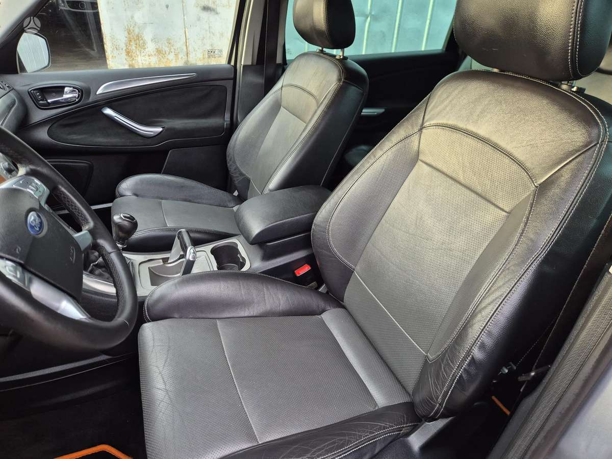 Ford S-MAX 2006 — photo 12