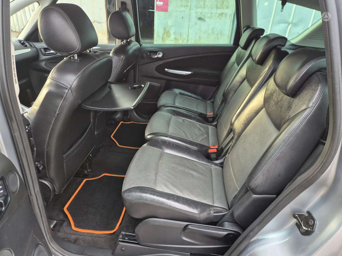 Ford S-MAX 2006 — photo 13