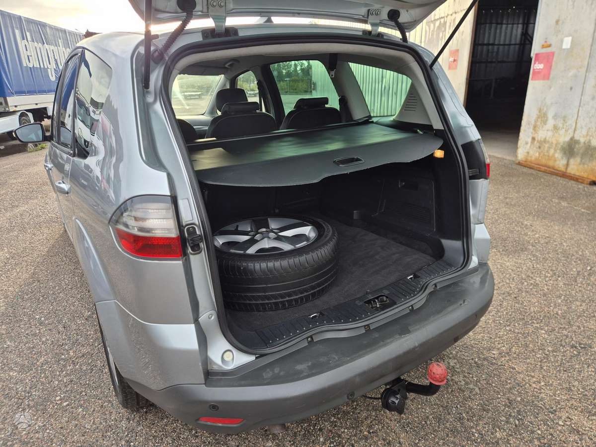 Ford S-MAX 2006 — photo 21