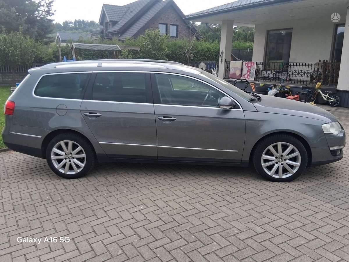 Volkswagen Passat 2009 — photo 5