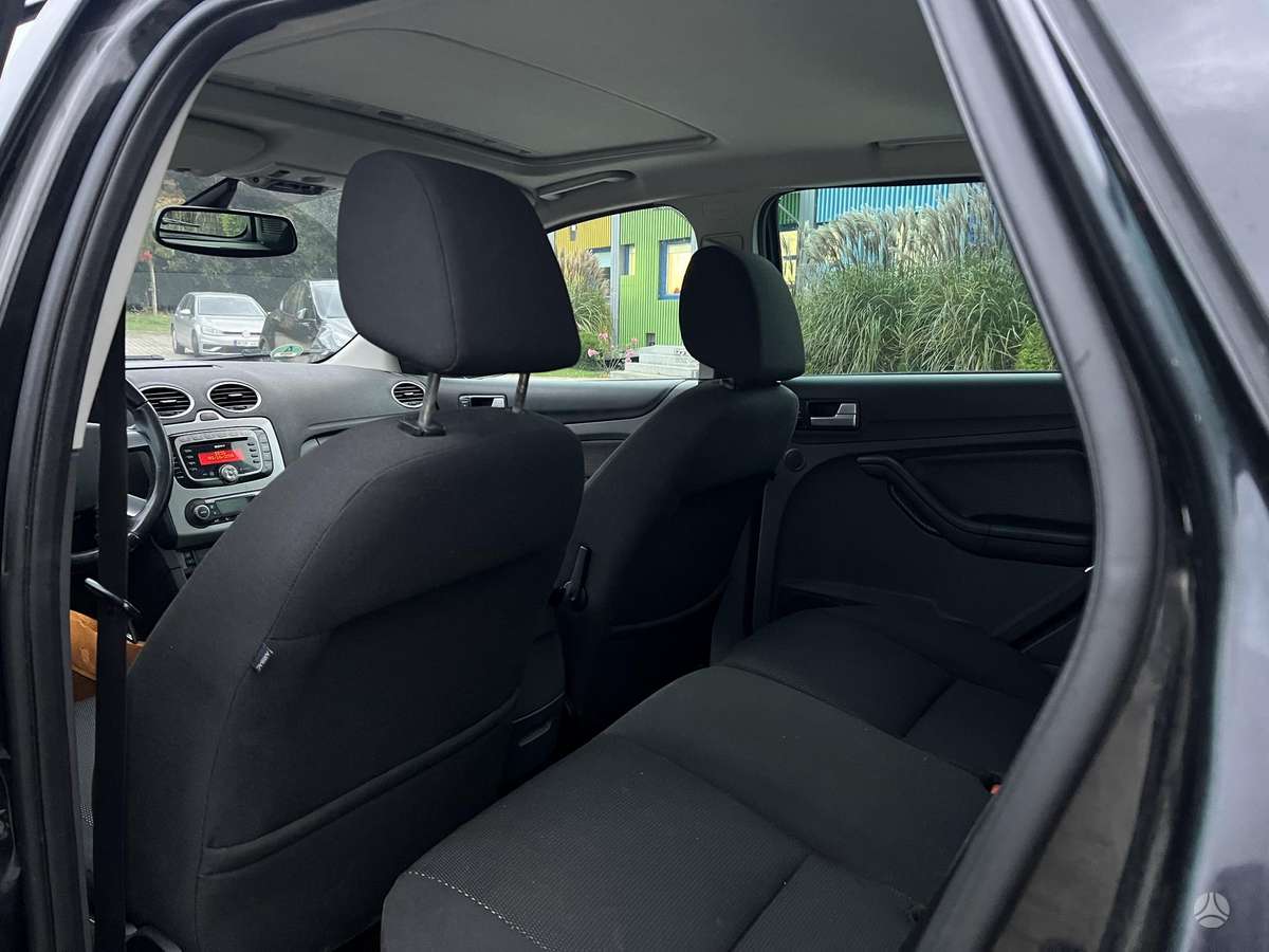 Ford Focus 2007 — photo 7