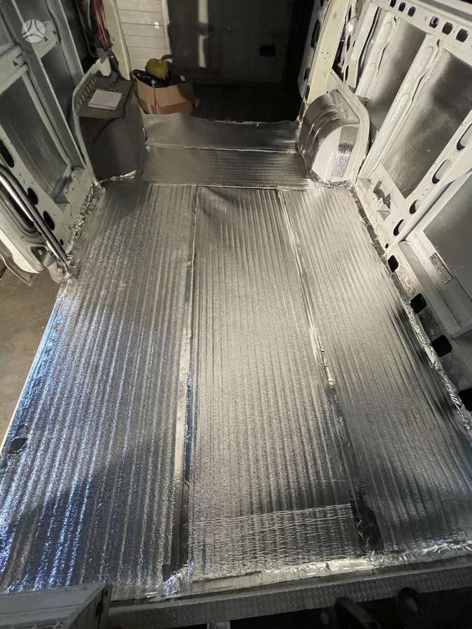 Renault Master 2009 — photo 17
