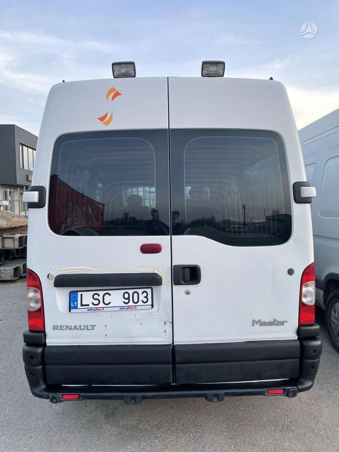 Renault Master 2009 — photo 21