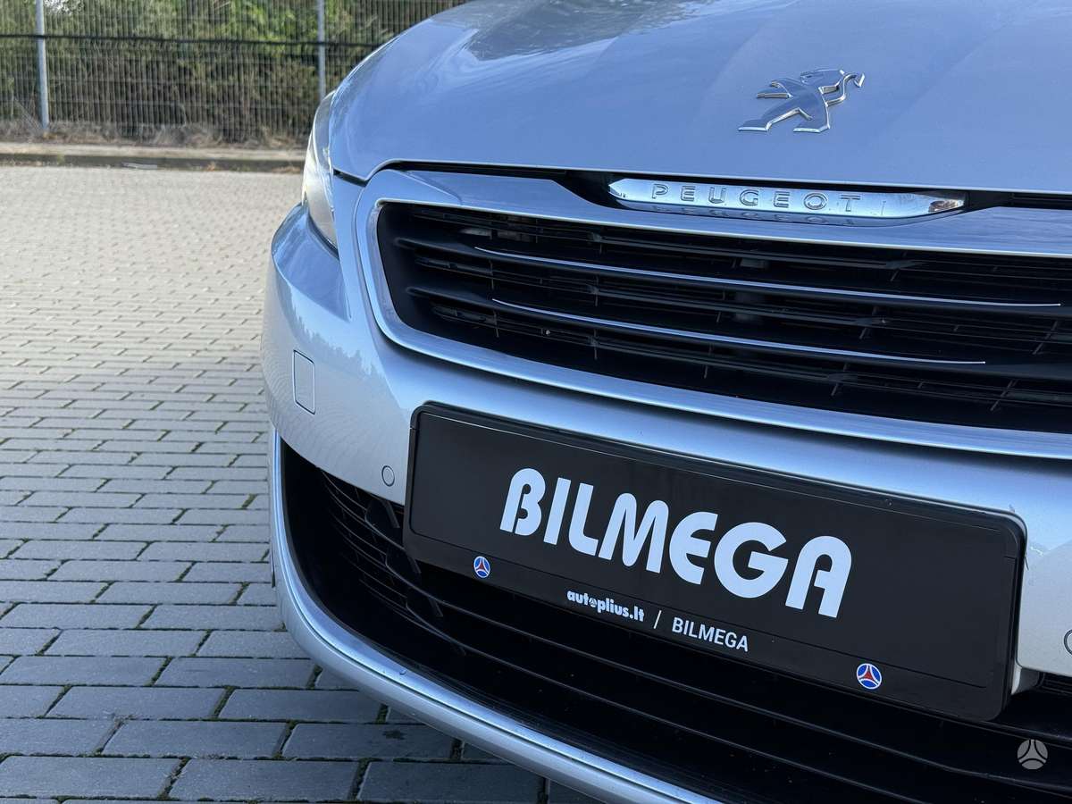 Peugeot 308 2015 — photo 12