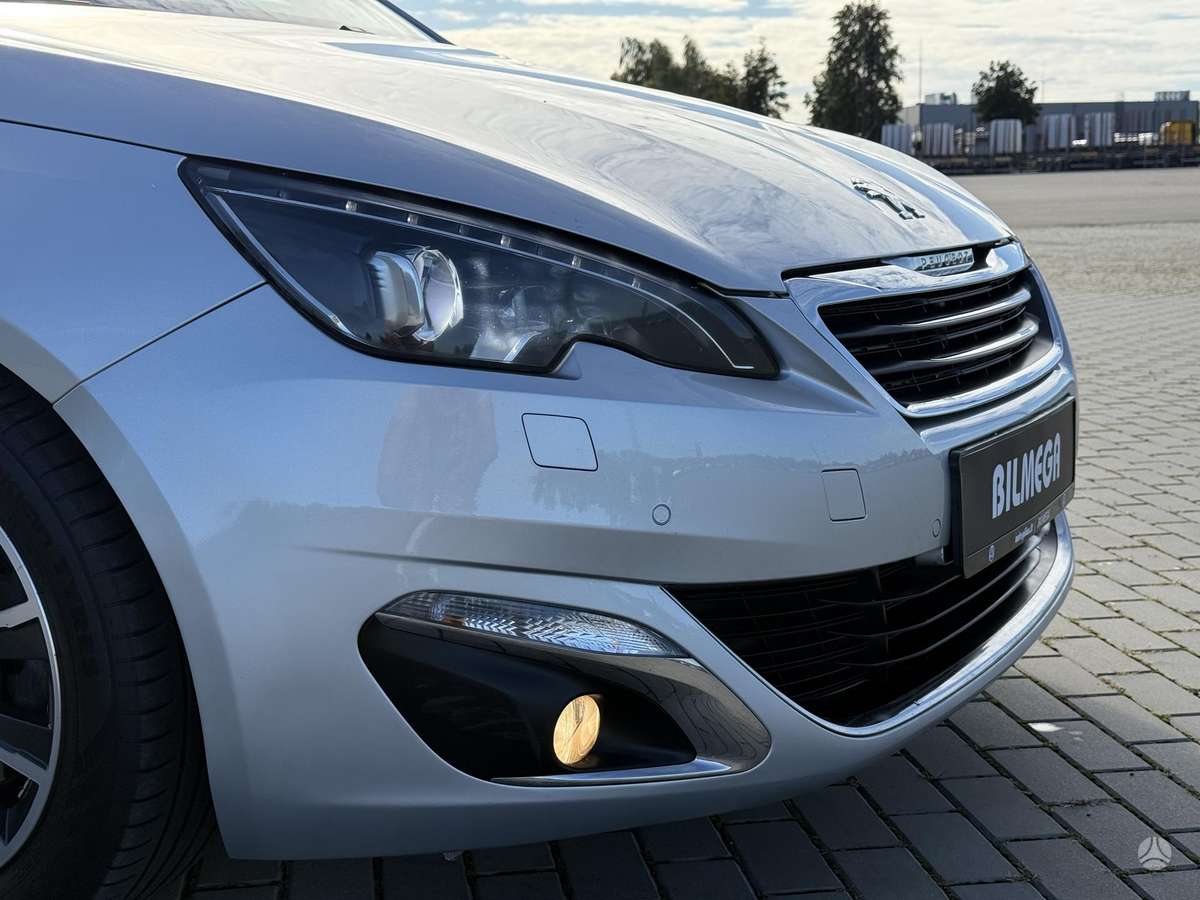 Peugeot 308 2015 — photo 13