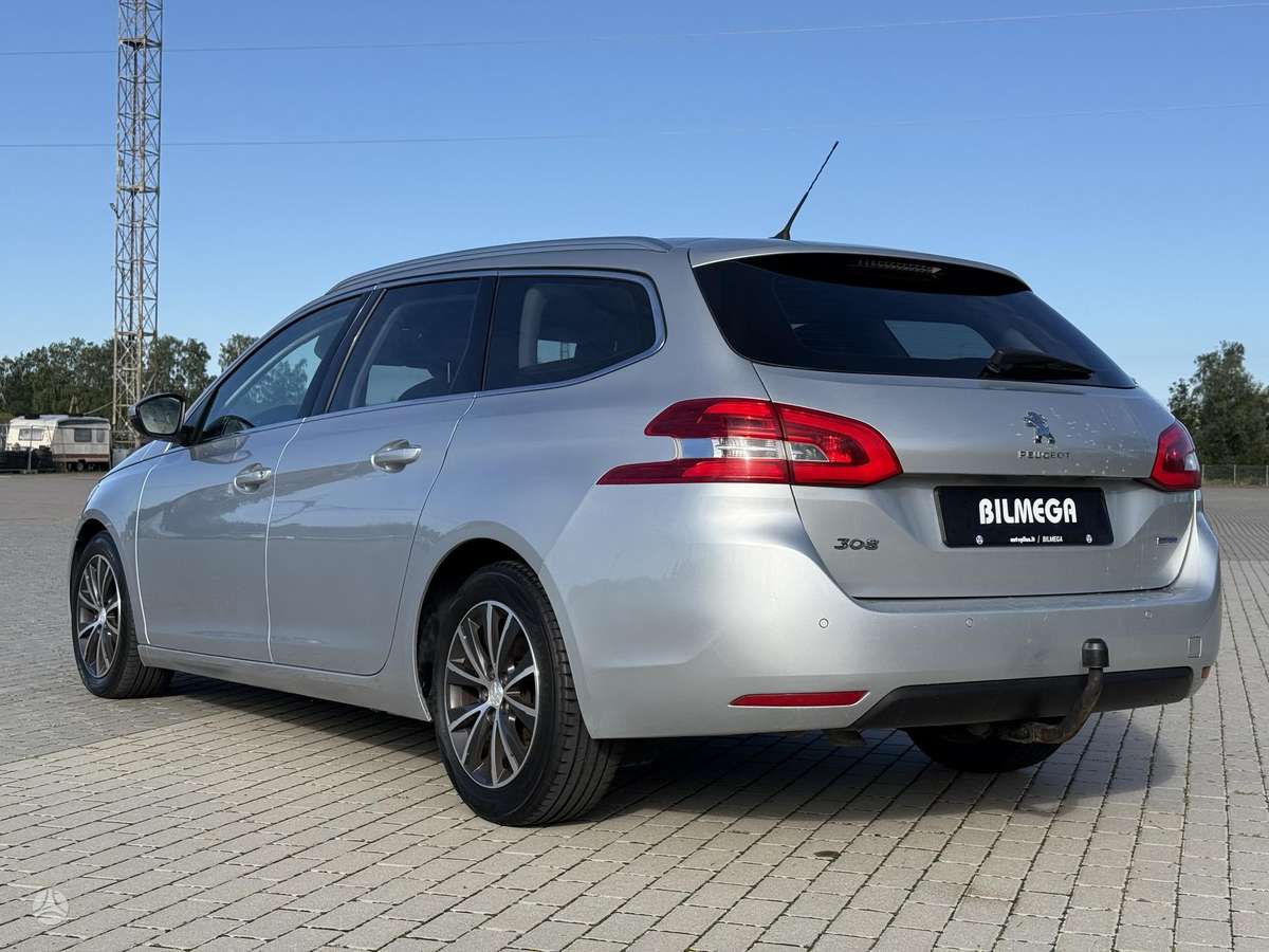 Peugeot 308 2015 — engine 1560 cm³, 101 HP (74kW)
